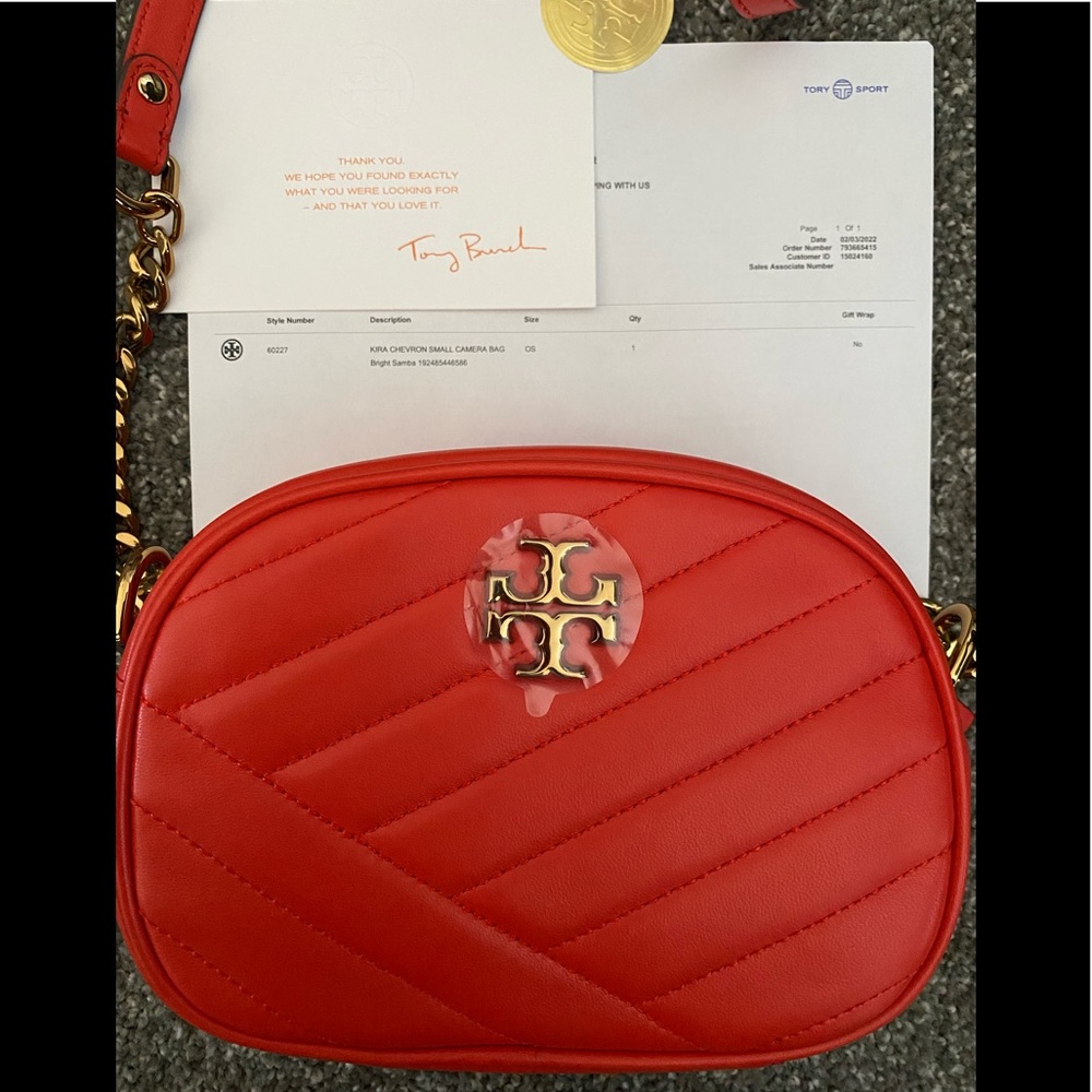 ❤️✨ Tory Burch Kira Chevron small camera bag❤️ - Picture 1 of 14